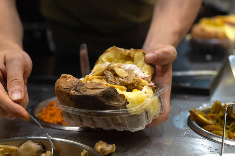 Keracunan Makanan: Punca, Gejala, Rawatan & Cara Pemulihan Lebih Pantas Dengan Nutrisi Tepat